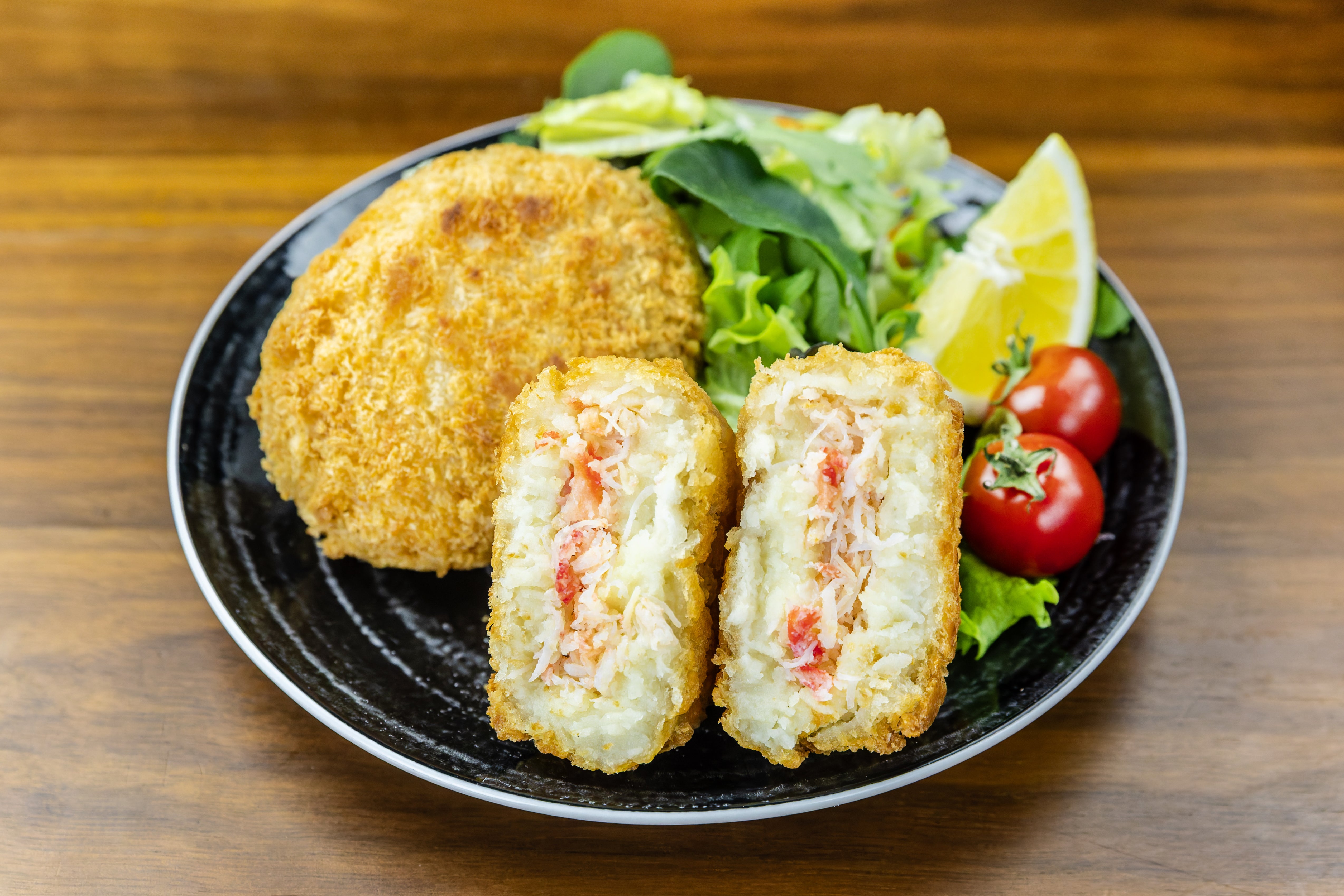 ジャンボタラバがにコロッケ – マルヒロ太田食品